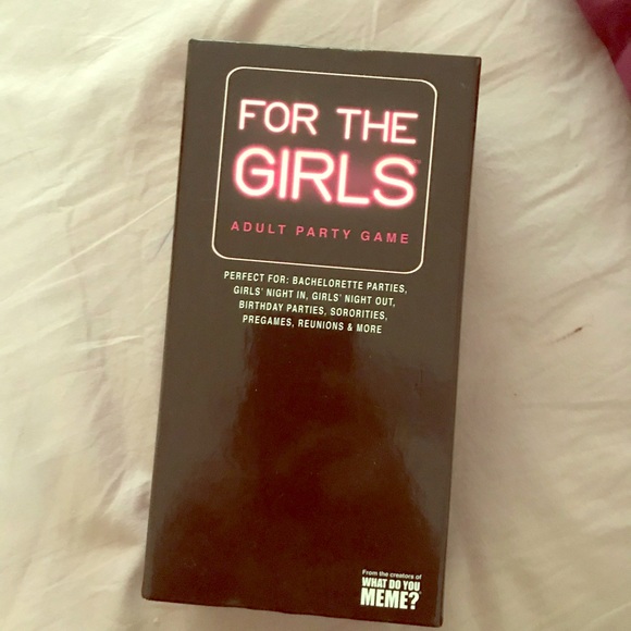 For the Girls Adult Party Game - Picture 1 of 6